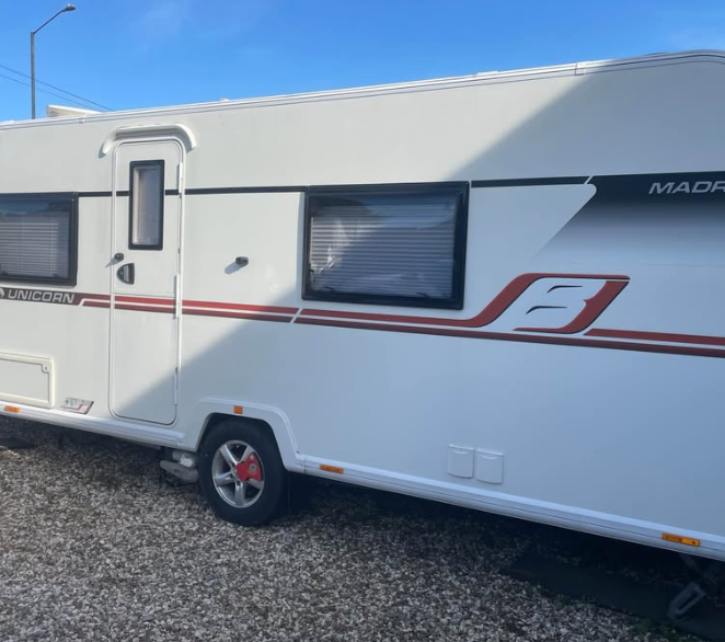 Bailey Unicorn Madrid 2019 Caravan - Image 2